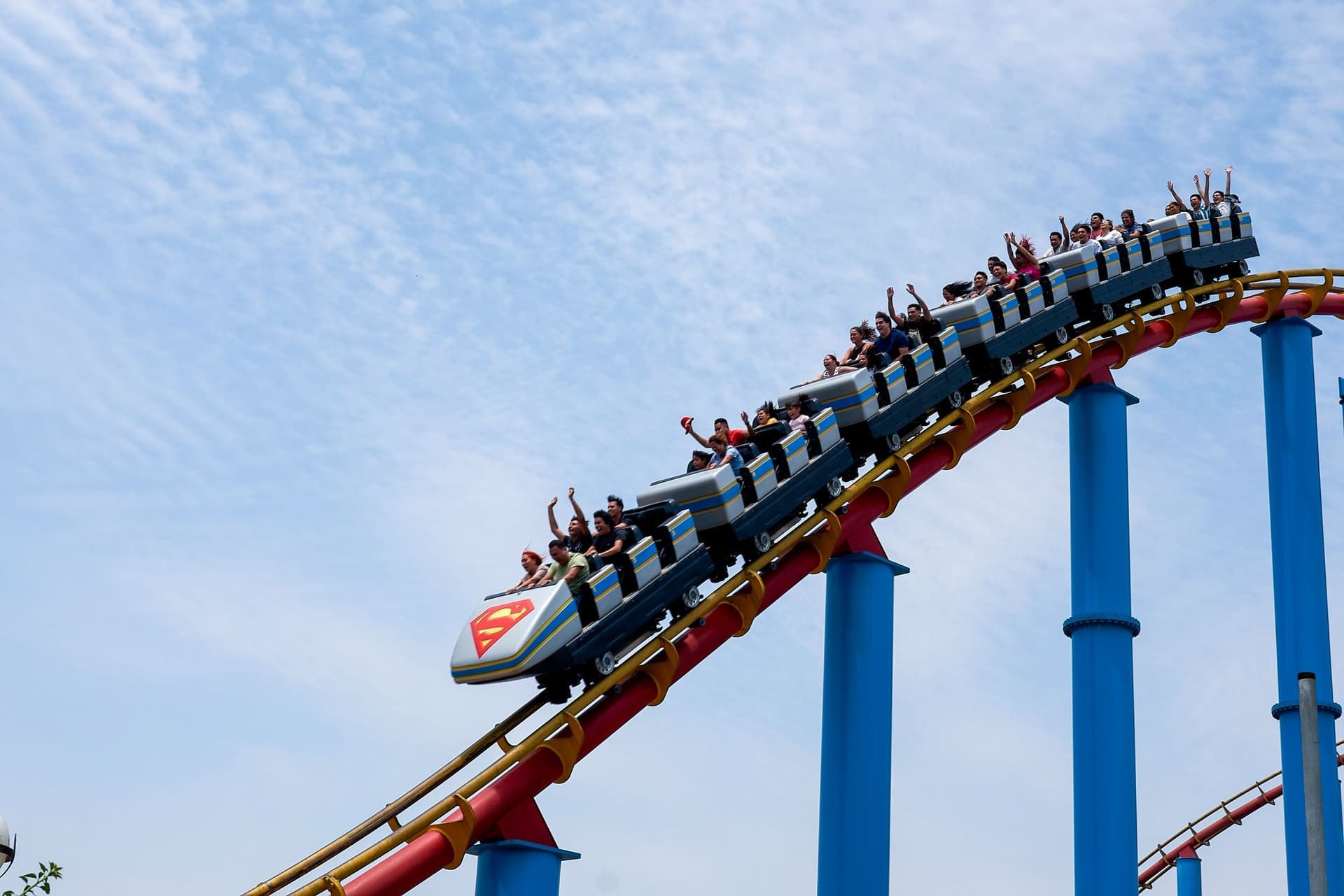 Montañas rusas extremas